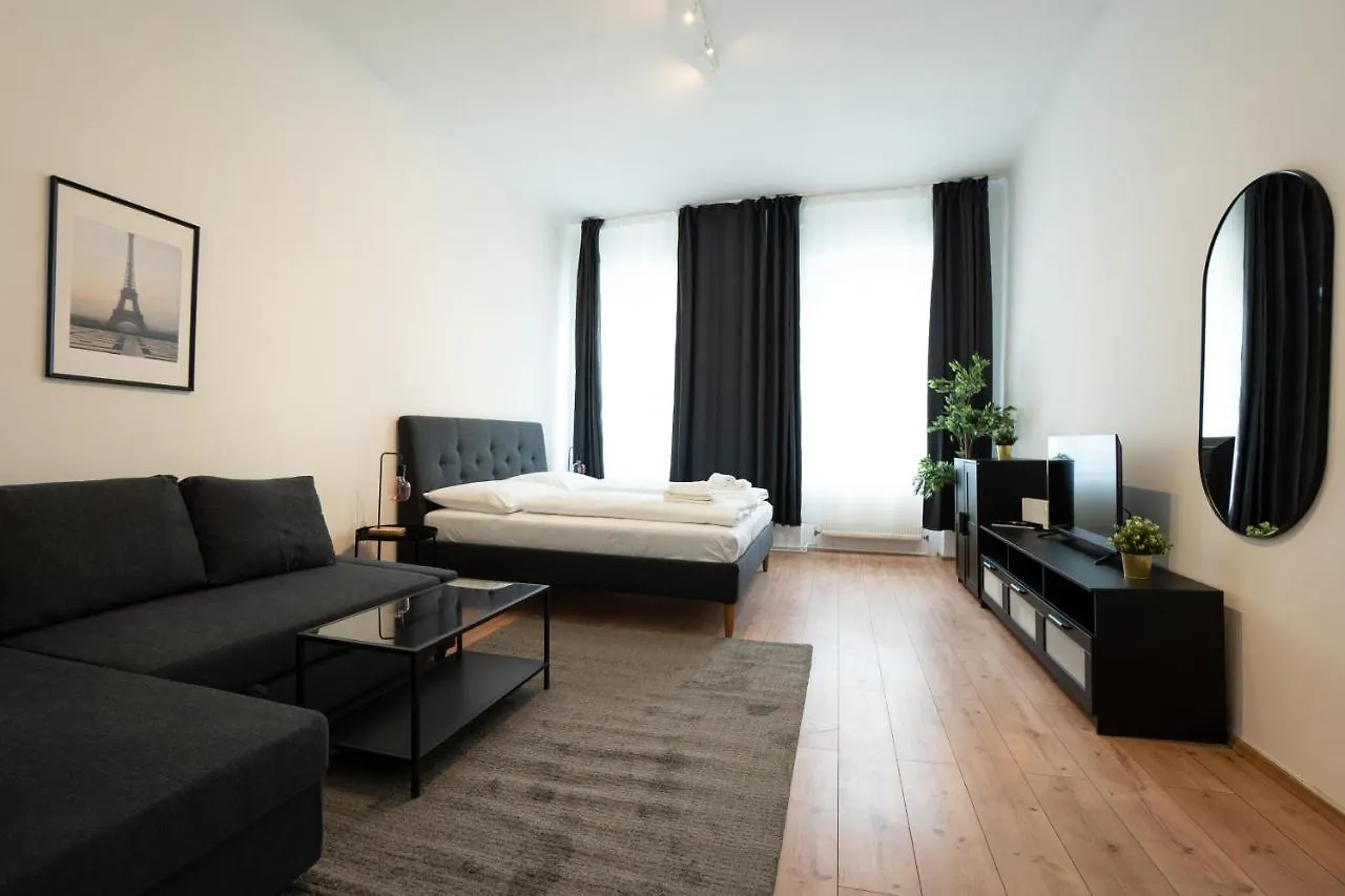 Lovely 1-Bedroom Apartment Next To Praterstern Viena